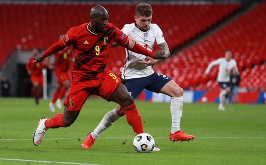 LONDON, ENGLAND - OCTOBER 11: Romelu Lukaku of Belgium battles for possession with Kieran Trippier of England during the UEFA Nations League group stage match between England and Belgium at Wembley Stadium on October 11, 2020 in London, England. Football Stadiums around Europe remain empty due to the Coronavirus Pandemic as Government social distancing laws prohibit fans inside venues resulting in fixtures being played behind closed doors. (Photo by Ian Walton - Pool/Getty Images) LONDON, ENGLAND - OCTOBER 11: Romelu Lukaku of Belgium battles for possession with Kieran Trippier of England during the UEFA Nations League group stage match between England and Belgium at Wembley Stadium on October 11, 2020 in London, England. Football Stadiums around Europe remain empty due to the Coronavirus Pandemic as Government social distancing laws prohibit fans inside venues resulting in fixtures being played behind closed doors. (Photo by Ian Walton - Pool/Getty Images)