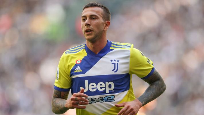 TURIN, ITALY - MAY 01: Federico Bernardeschi of Juventus during the Serie A match between Juventus and Venezia FC at Allianz Stadium on May 01, 2022 in Turin, Italy. (Photo by Jonathan Moscrop/Getty Images) Napoli, Bernardeschi è vicino: cosa manca per chiudere questa trattativa - immagine 1