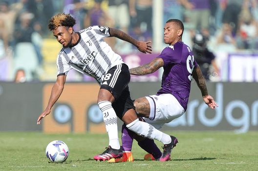McKennie, l’esordio con il Leeds è da horror. I tifosi: “Sembra sovrappeso”- immagine 2