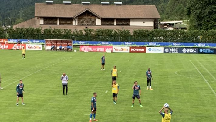 RILEGGI IL LIVE &#8211; Dimaro DAY 3: esercizi su calcio pazziato e schemi 