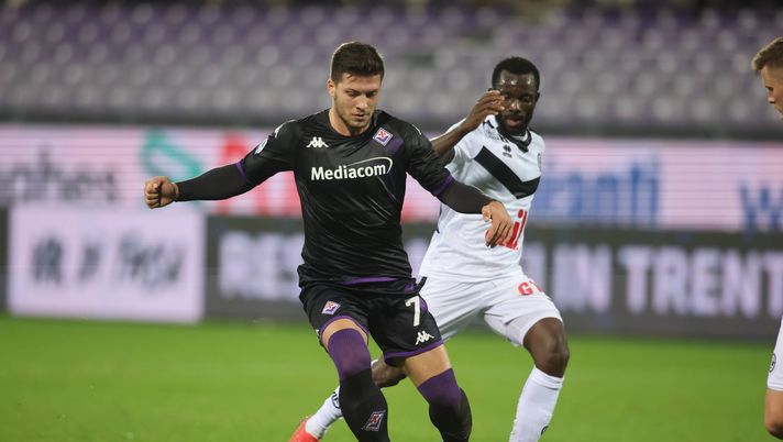Trattativa complessa col Real Madrid: Jovic è destinato a restare a Firenze - immagine 1