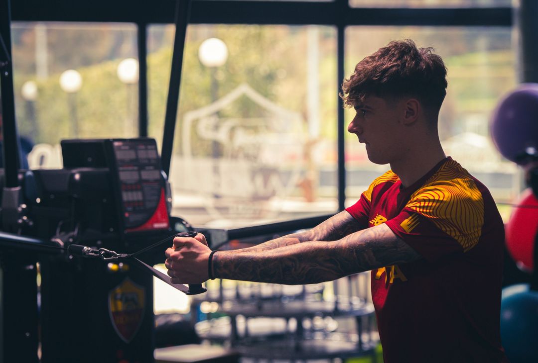 Roma, l’allenamento dopo la vittoria con la Real Sociedad: c’è Pisilli – FOTO GALLERY - immagine 39