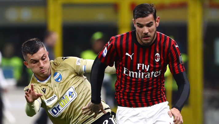 31 ottobre 2019, Milan-Spal 1-0: Theo Hernández in azione (credits: GETTY Images) 31 ottobre 2019, Milan-Spal 1-0: Theo Hernández in azione (credits: GETTY Images)