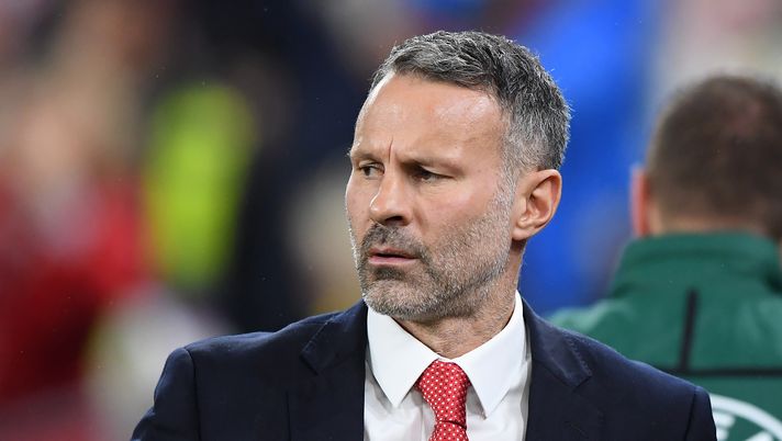 Europei 2021, Giggs sostituito da Page sulla panchina del Galles: l’ex Manchester United accusato di violenza. I dettagli  Europei 2021, Giggs sostituito da Page sulla panchina del Galles: l’ex Manchester United accusato di violenza. I dettagli