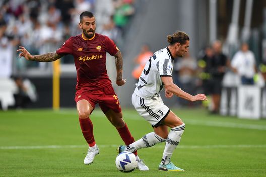 Getty Images Abraham sfrutta l’assist al ‘bacio’ di Dybala e salva la Roma: con la Juve è 1-1- immagine 2