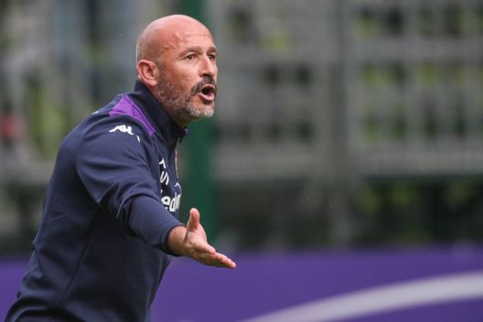 GERMOGLI PH: 19 LUGLIO 2021 MOENA TR RITIRO ESTIVO DELLA FIORENTINA CALCIO ALLENAMENTO MATTINA NELLA FOTO IL MISTER VINCENZO ITALIANO GERMOGLI PH: 19 LUGLIO 2021 MOENA TR RITIRO ESTIVO DELLA FIORENTINA CALCIO ALLENAMENTO MATTINA NELLA FOTO IL MISTER VINCENZO ITALIANO