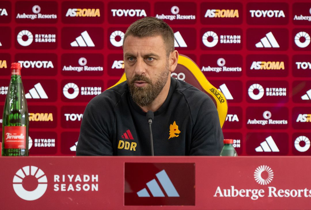 Roma-Lazio, la conferenza stampa di De Rossi – FOTO GALLERY - immagine 3
