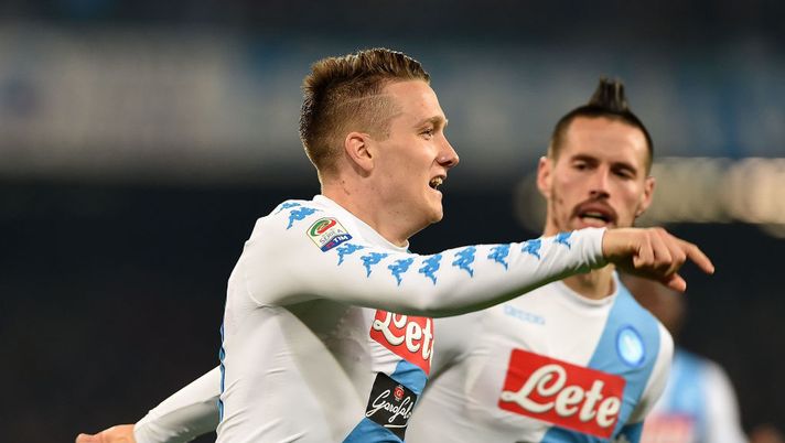 Serie A, Napoli-Cagliari: formazioni ufficiali, Hamsik dal 1′  Serie A, Napoli-Cagliari: formazioni ufficiali, Hamsik dal 1′