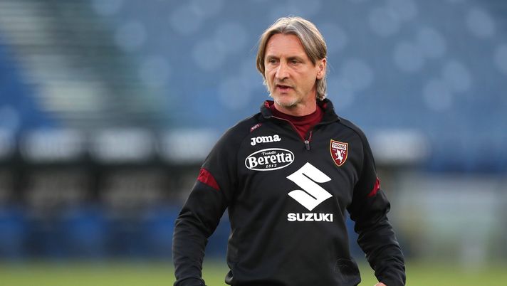 ROME, ITALY - MAY 18: Davide Nicola, Head Coach of Torino FC looks on ahead of the Serie A match between SS Lazio  and Torino FC at Stadio Olimpico on May 18, 2021 in Rome, Italy. Sporting stadiums around Italy remain under strict restrictions due to the Coronavirus Pandemic as Government social distancing laws prohibit fans inside venues resulting in games being played behind closed doors. (Photo by Paolo Bruno/Getty Images) 