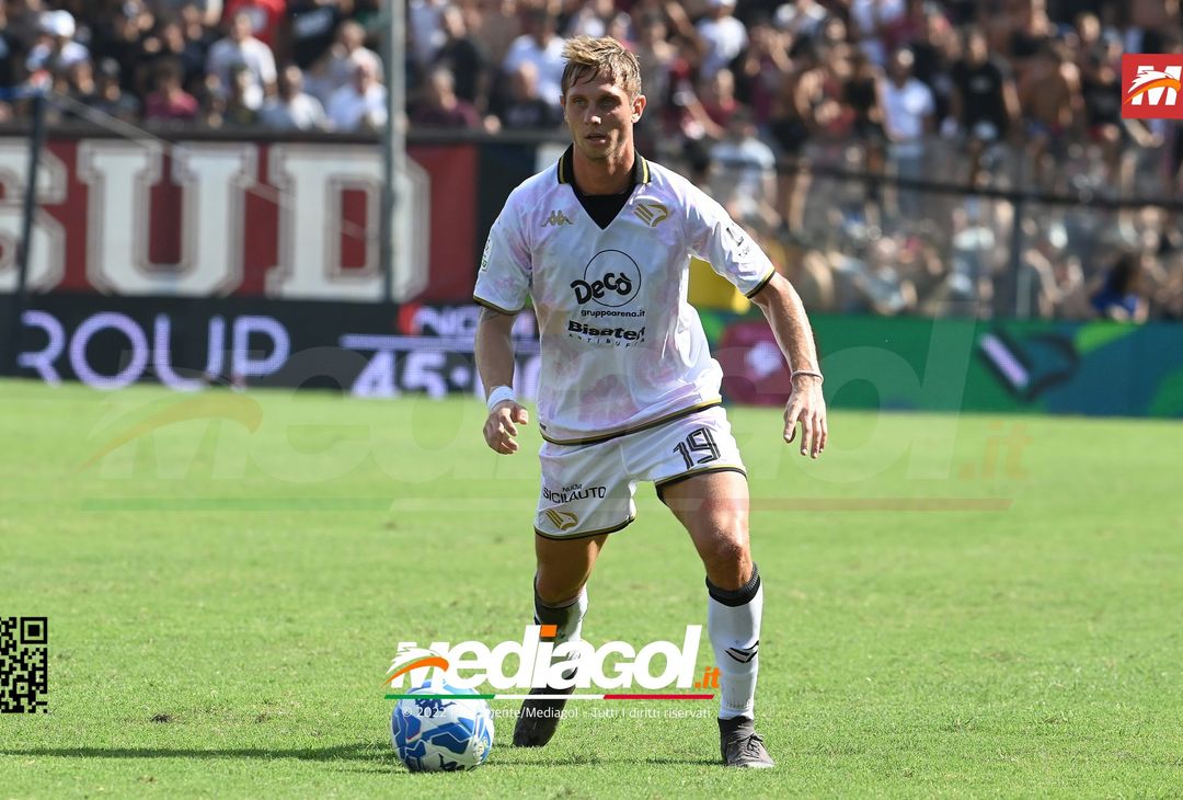 FOTO Reggina-Palermo 3-0 4a giornata Serie B 2022-23 (Gallery) - immagine 24