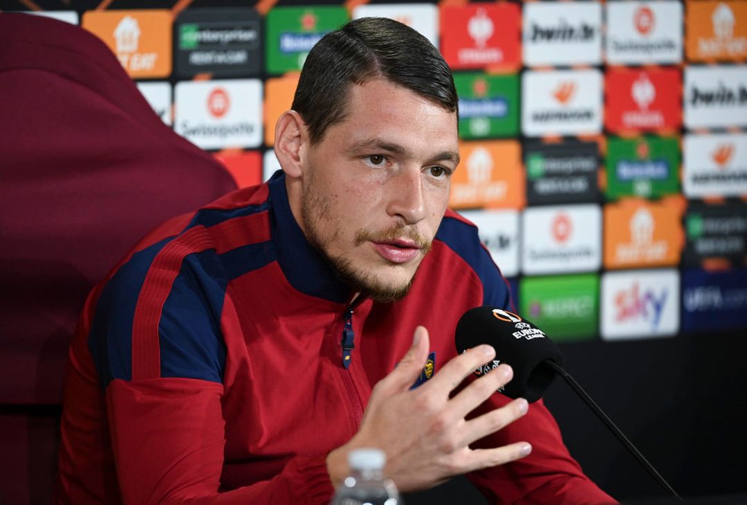 La conferenza stampa di Belotti e Mourinho in vista del Betis – FOTO GALLERY - immagine 8