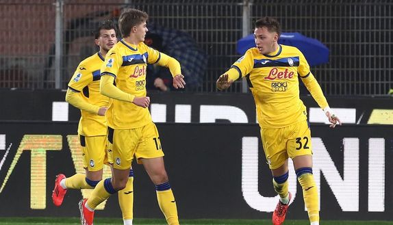 Italia, problema fisico per Retegui: lascia il ritiro e torna a Bergamo- immagine 2