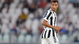 La Juventus sbanca Verona, ma ai gialloblù manca un rigore. E il web esplode