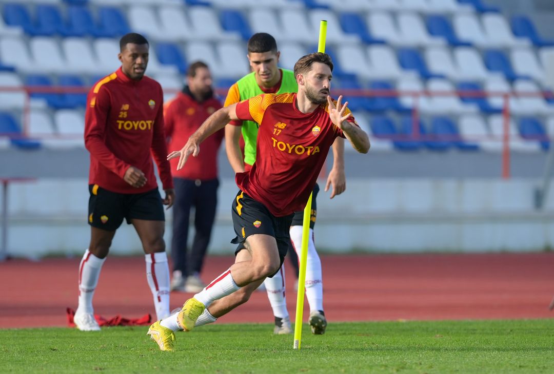 Roma, c’è Wijnaldum in gruppo. E torna anche Rui Patricio – FOTO GALLERY - immagine 71