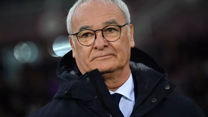 TURIN, ITALY - FEBRUARY 08:  UC Sampdoria head coach Claudio Ranieri looks on during the Serie A match between Torino FC and  UC Sampdoria at Stadio Olimpico di Torino on February 8, 2020 in Turin, Italy.  (Photo by Valerio Pennicino/Getty Images)