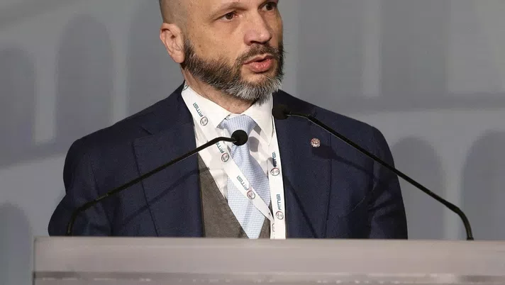 Antonio Paoli (staff medico Padova): &#8220;Protocollo sanitario inapplicabile in C, serve un&#8217;altra soluzione. E attenzione al rischio infortuni in caso di ripresa&#8221;