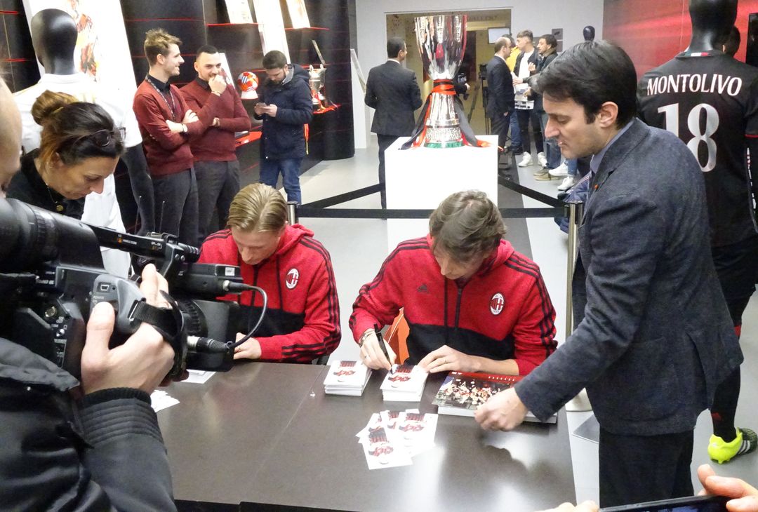 GALLERY PM – Meet&Greet a Casa Milan: tutti gli scatti - immagine 20