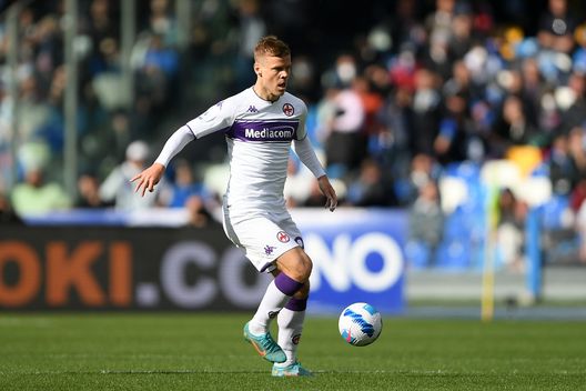 NAPLES, ITALY - APRIL 10: Aleksandr Kokorin of ACF Fiorentina during the Serie A match between SSC Napoli v ACF Fiorentina on April 10, 2022 in Naples, Italy. (Photo by Francesco Pecoraro/Getty Images) Cabral, Piatek, Kokorin: Italiano cala il tris per attaccare l’Europa- immagine 3