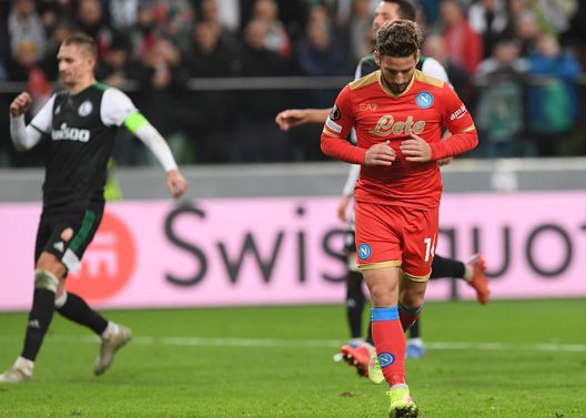 (Photo by SSC NAPOLI/SSC NAPOLI via Getty Images) PUNTI DI SVISTA – Mertens al centro dell’attacco, basta solo lui per il futuro?- immagine 3