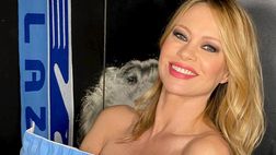 Anna Falchi in versione Marylin Monroe: tanti apprezzamenti sui social