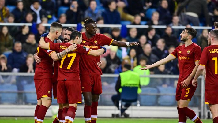 Roma, Kumbulla: “Siamo a metà dell’opera”. E Zaniolo celebra le 100 presenze - immagine 1