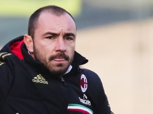 Cristian Brocchi (fonte foto: www.lombardiaingol.it) Cristian Brocchi (fonte foto: www.lombardiaingol.it)