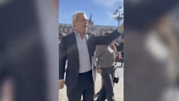 VIDEO / Mentana scatenato a Madrid: cori con i tifosi dell’Inter