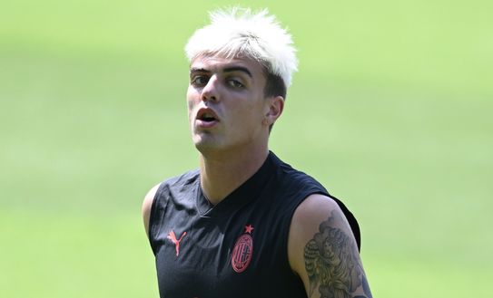 Daniel Maldini (attaccante AC Milan), qui in allenamento a Milanello | Milan News (Getty Images) Daniel Maldini AC Milan allenamento Milanello