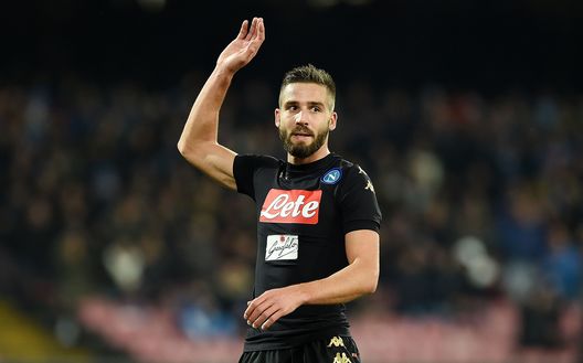 NAPLES, ITALY - JANUARY 24: Leonardo Pavoletti of SSC Napoli in action during the TIM Cup match between SSC Napoli and ACF Fiorentina at Stadio San Paolo on January 24, 2017 in Naples, Italy. (Photo by Francesco Pecoraro/Getty Images) NAPLES, ITALY - JANUARY 24: Leonardo Pavoletti of SSC Napoli in action during the TIM Cup match between SSC Napoli and ACF Fiorentina at Stadio San Paolo on January 24, 2017 in Naples, Italy. (Photo by Francesco Pecoraro/Getty Images)