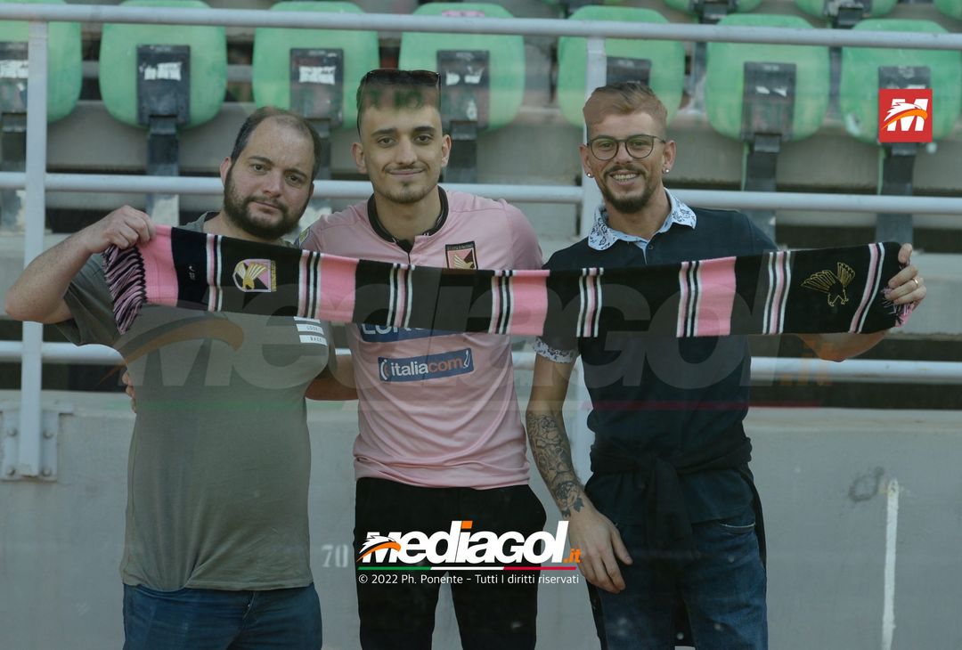 Fotogallery, i tifosi allo stadio per Palermo-Triestina 1-1 - immagine 112