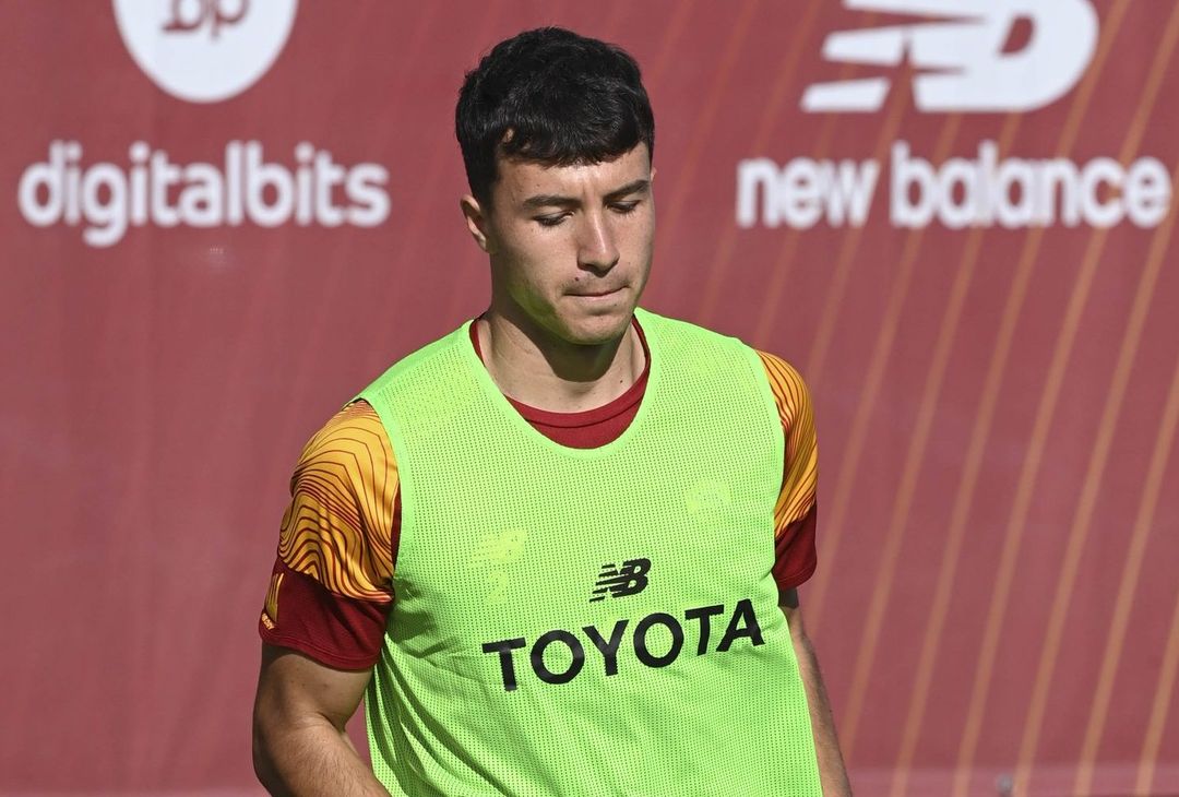 Trigoria, ripresa in vista del Betis: Karsdorp con il gruppo – FOTO GALLERY - immagine 53