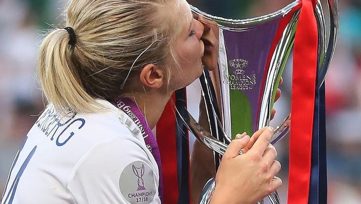 Super contratto per Ada... Super contratto per Ada...