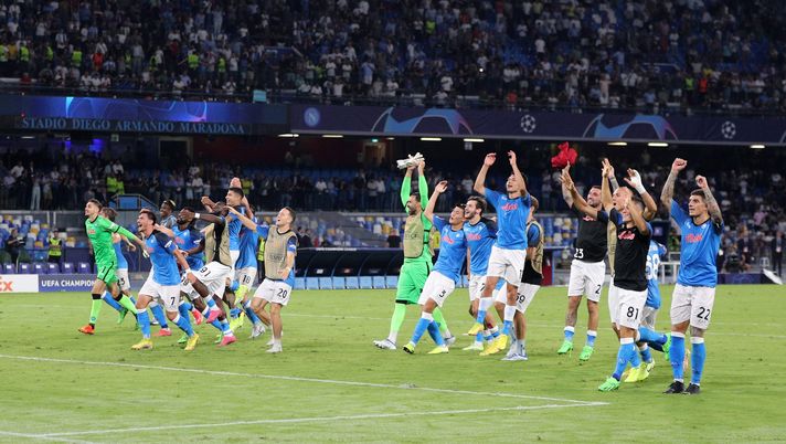 Napoli Eintracht