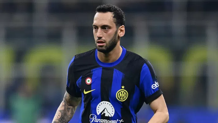 Hakan Calhanoglu Inter