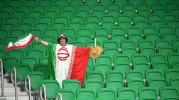 Derby della paura? Party fra i tifosi! Pre-partita festoso per i fans di USA e Iran…