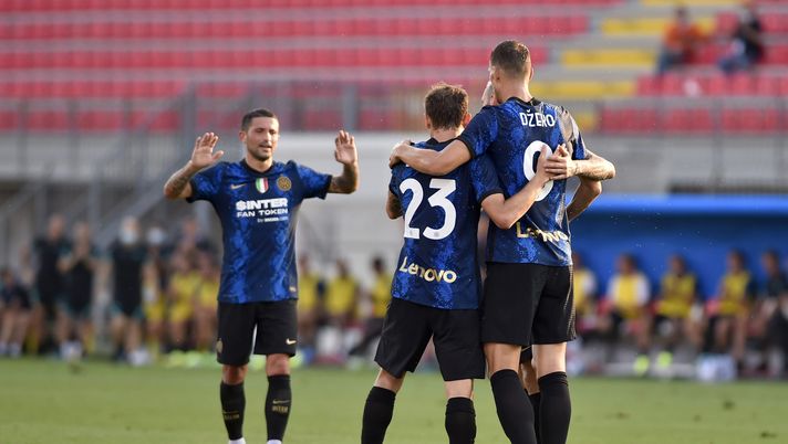 Fantacalcio Inter, contro il Genoa Sensi avanza in attacco con Dzeko: le ultime Fantacalcio Inter, contro il Genoa Sensi avanza in attacco con Dzeko: le ultime