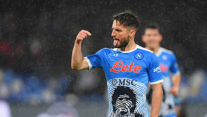 Spalletti pazzo di Mertens: partecipa anche lui alla standing ovation per il belga - immagine 1