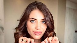 SOCIAL/ Eleonora Boi posta una vecchia foto con sua sorella: “Il gatto e la volpe”