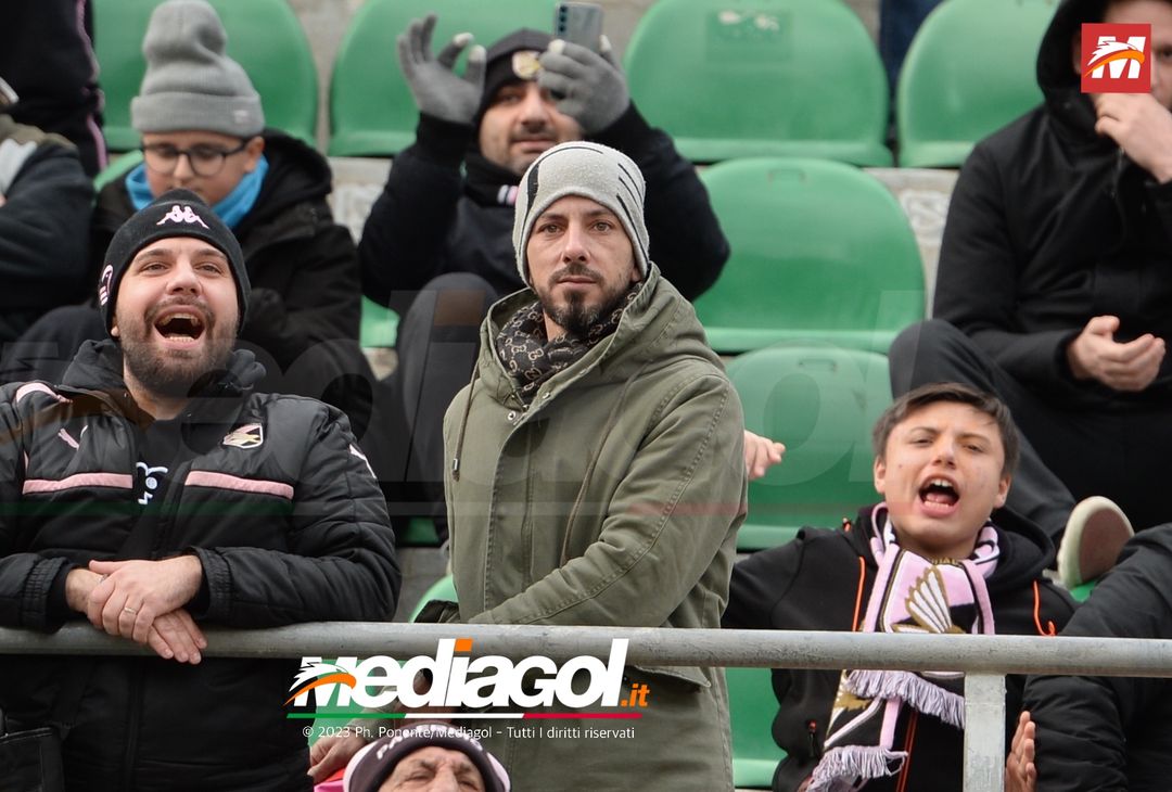 FOTOTIFO Palermo-Reggina 2-1, i tifosi allo Stadio “Renzo Barbera” (Gallery) - immagine 52