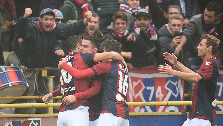 Bologna-Palermo 3-1: Viviani segna su punizione Bologna-Palermo 3-1: Viviani segna su punizione