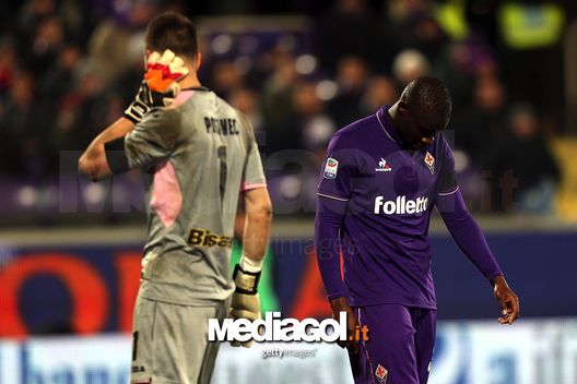 FLORENCE, ITALY - DECEMBER 04: Khouma Babacar of ACF Fiorentina reacts during the Serie A match between ACF Fiorentina and US Citta di Palermo at Stadio Artemio Franchi on December 4, 2016 in Florence, Italy. (Photo by Gabriele Maltinti/Getty Images) FLORENCE, ITALY - DECEMBER 04: Khouma Babacar of ACF Fiorentina reacts during the Serie A match between ACF Fiorentina and US Citta di Palermo at Stadio Artemio Franchi on December 4, 2016 in Florence, Italy. (Photo by Gabriele Maltinti/Getty Images)