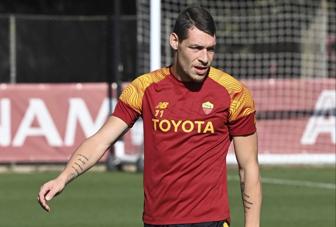 Trigoria, la Roma torna in campo in vista della sfida col Verona – FOTO GALLERY - immagine 31