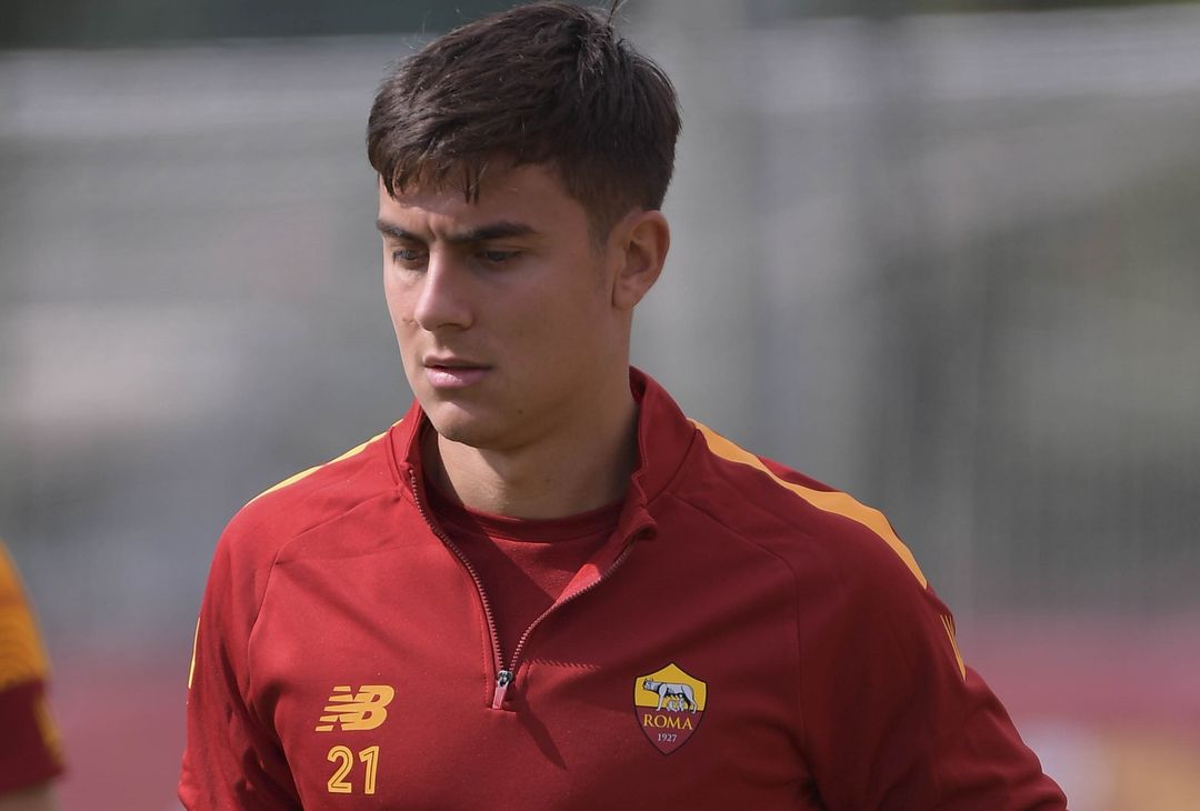 Roma in campo alla vigilia dell’Inter: in gruppo anche Dybala – FOTOGALLERY - immagine 16