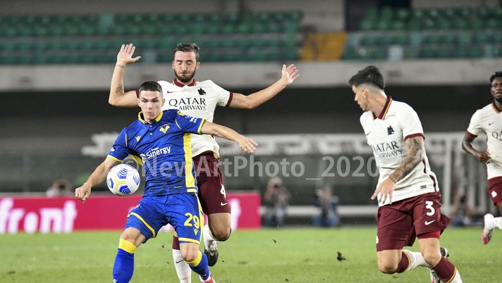 Ufficiale, Tupta allo Slovan Liberec Ufficiale, Tupta allo Slovan Liberec