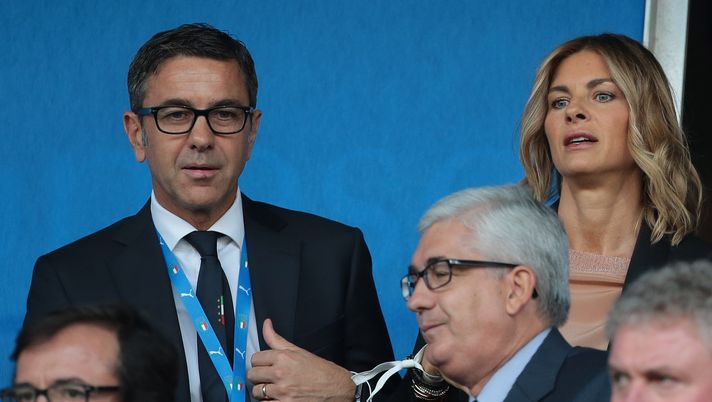 CREMONA, ITALY - OCTOBER 09:  Alessandro Costacurta (L) Commissioner of FIGC and his wife Martina Colombari are seen during the International Friendly match between Italy Women and Sweden Women at Stadio Giovanni Zini on October 9, 2018 in Cremona, Italy.  (Photo by Emilio Andreoli/Getty Images)  CREMONA, ITALY - OCTOBER 09:  Alessandro Costacurta (L) Commissioner of FIGC and his wife Martina Colombari are seen during the International Friendly match between Italy Women and Sweden Women at Stadio Giovanni Zini on October 9, 2018 in Cremona, Italy.  (Photo by Emilio Andreoli/Getty Images)