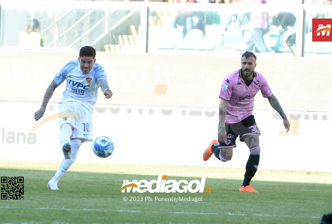 FOTO Palermo-Benevento 1-1, 34ª giornata di Serie B 2022-2023 (La Gallery) - immagine 10
