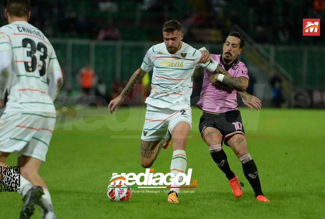 FOTO Palermo-Venezia 0-1, 14ª giornata di Serie B 2022-2023 (Gallery) - immagine 26