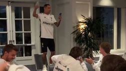 Juventus, ‘rito di iniziazione’ per tutti i nuovi acquisti | VIDEO