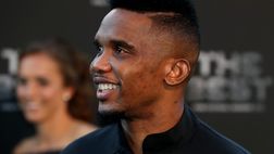 Eto’o perde la testa: aggredisce uno youtuber con calci e pugni