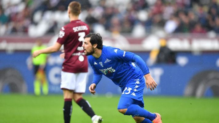 TURIN, ITALY - OCTOBER 09: Mattia Destro of Empoli FC celebrates scoring their side's first goal during the Serie A match between Torino FC and Empoli FC at Stadio Olimpico di Torino on October 09, 2022 in Turin, Italy. (Photo by Valerio Pennicino/Getty Images) Voti fantacalcio: Destro come Lukic, Schuurs promosso! Vlasic più di Miranchuk - immagine 1